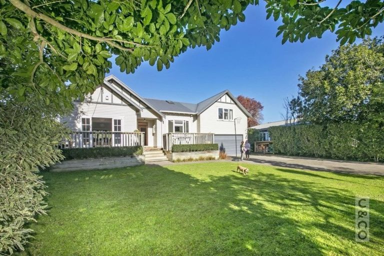 Photo of property in 8 Princes Street, Riverhead, 0820