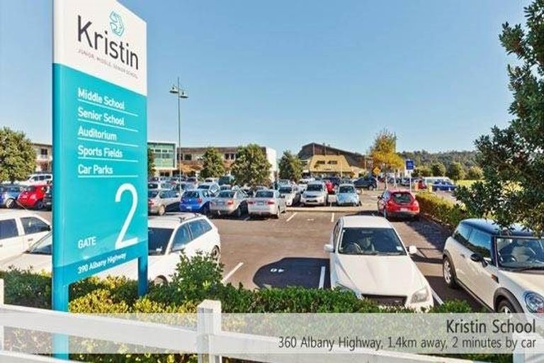 Photo of property in 11 Wicklam Lane, Greenhithe, Auckland, 0632