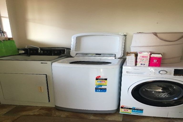 Photo of property in 56 Parkstone Avenue, Ilam, Christchurch, 8041