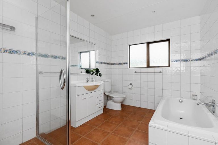 Photo of property in 10 Otatara Road, Taradale, Napier, 4112