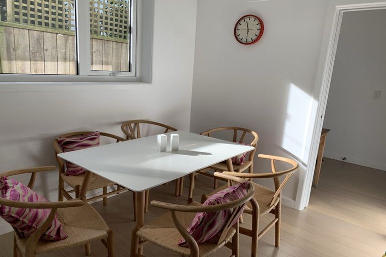 Photo of property in 79a Grant Road, Thorndon, Wellington, 6011