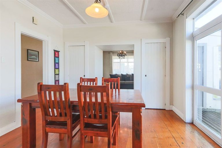 Photo of property in 36 Standish Street, Inglewood, 4330