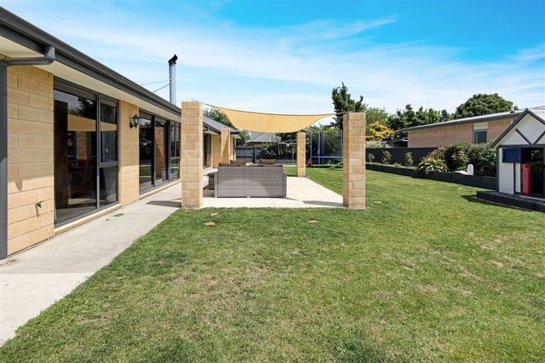 Photo of property in 5a Buckleys Terrace, Tinwald, Ashburton, 7700