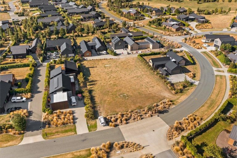 Photo of property in 24 Jacks Point Rise, Jacks Point, Queenstown, 9371