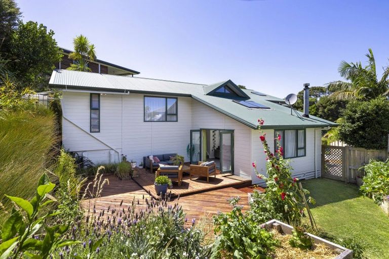Photo of property in 13 Tutchen Avenue, Raglan, 3225