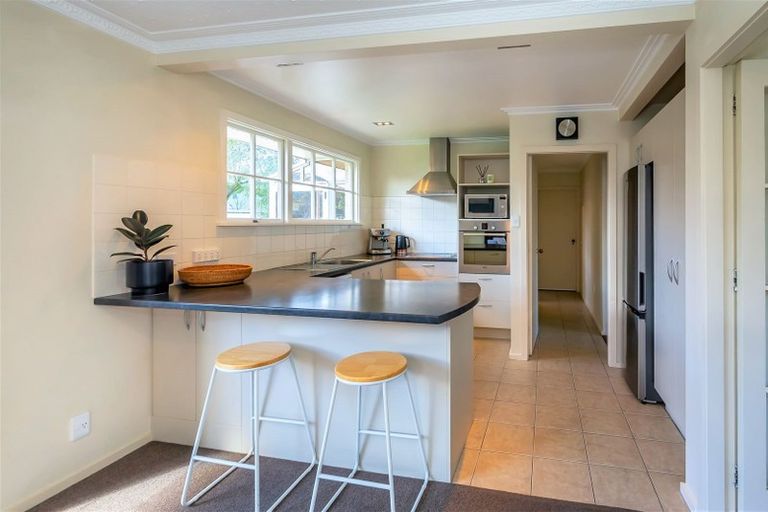 Photo of property in 1/2a Woodbridge Road, Cashmere, Christchurch, 8022