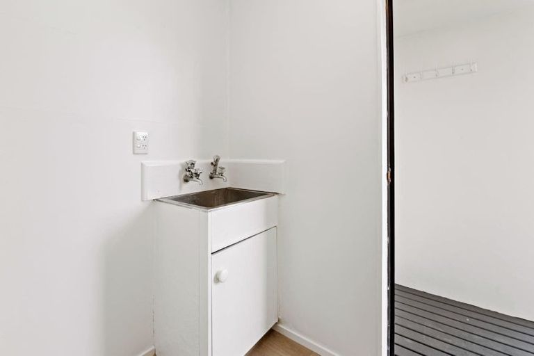 Photo of property in 18c Basley Road, Owhata, Rotorua, 3010