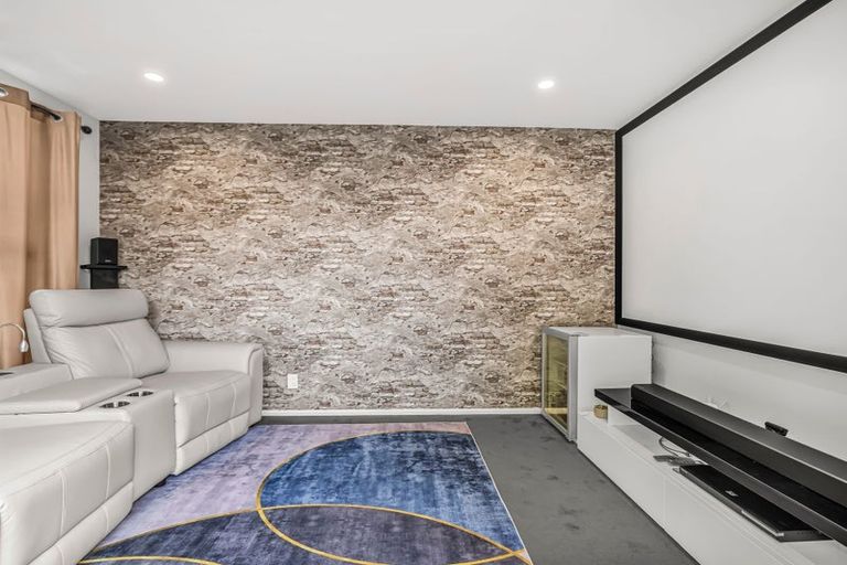 Photo of property in 500c Harewood Road, Harewood, Christchurch, 8051