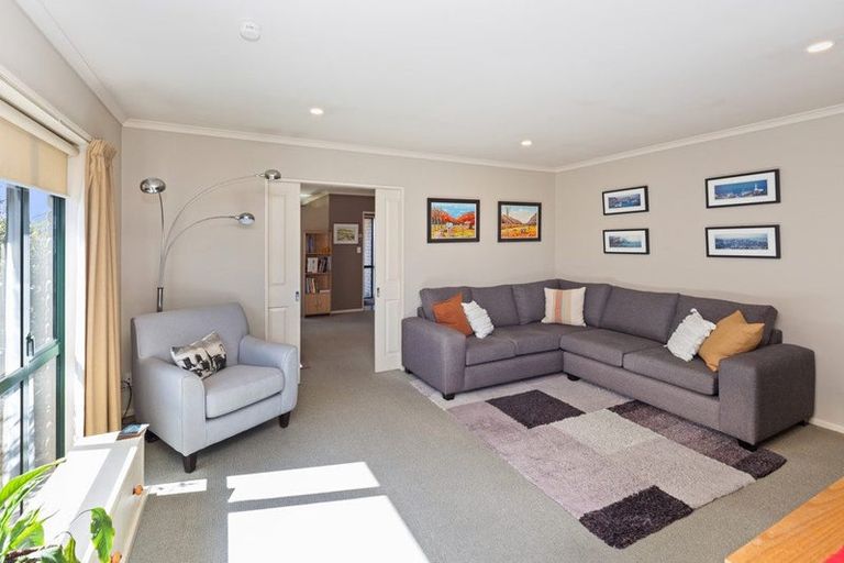 Photo of property in 95 Selwyn Street, Somerfield, Christchurch, 8024