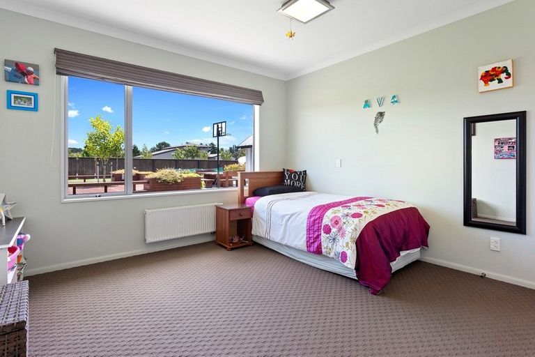 Photo of property in 33 Stables Drive, Lincoln, 7608