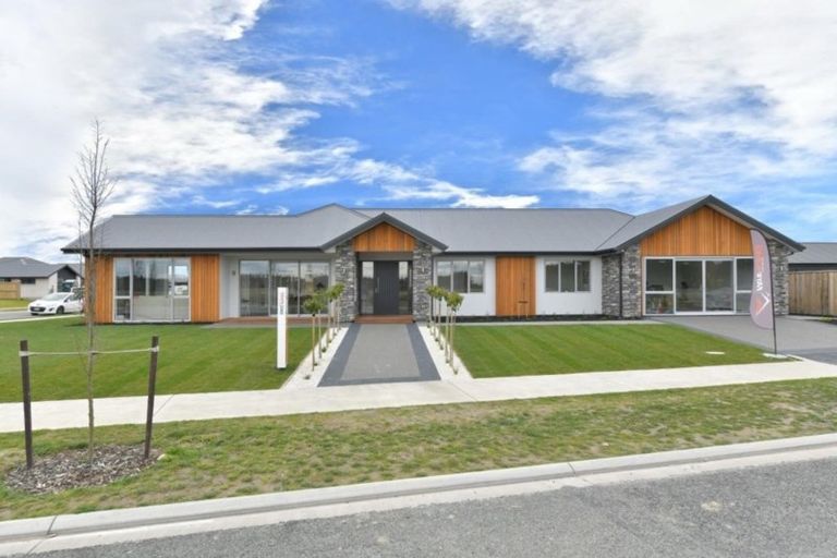 Photo of property in 560 East Maddisons Road, Rolleston, 7615