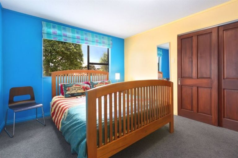 Photo of property in 16 Eclipse Lane, Whitby, Porirua, 5024