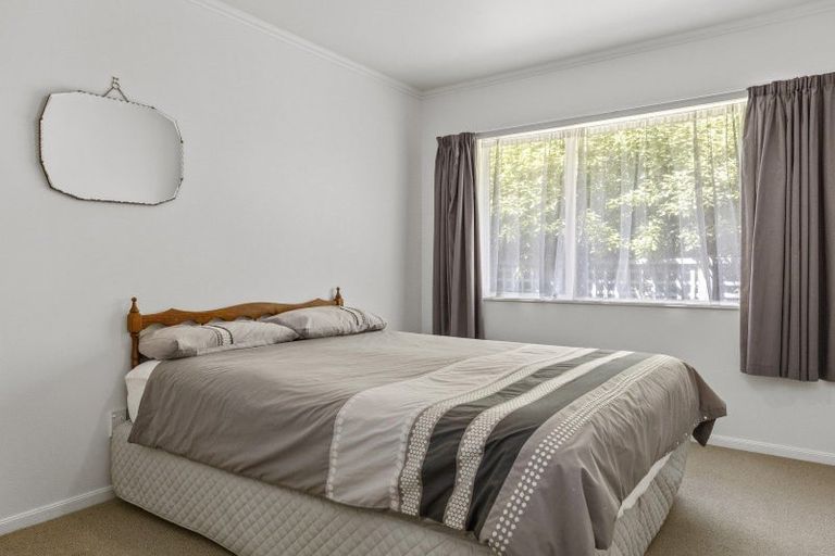 Photo of property in 8 Haines Grove, Rainbow Point, Taupo, 3330