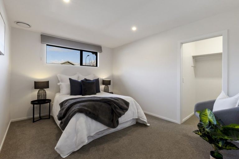 Photo of property in 12 Muster Road, Jacks Point, 9371