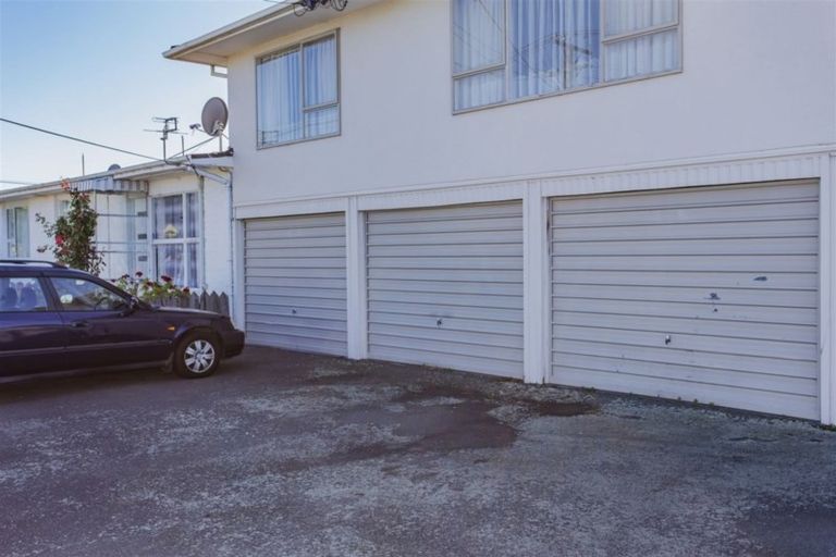 Photo of property in 12 Tancred Street, Linwood, Christchurch, 8011