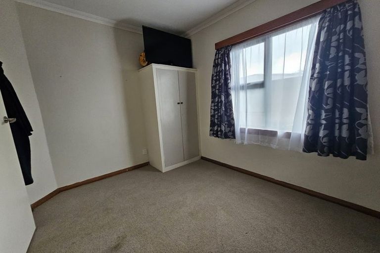 Photo of property in 9 Derby Street, Levin, 5510