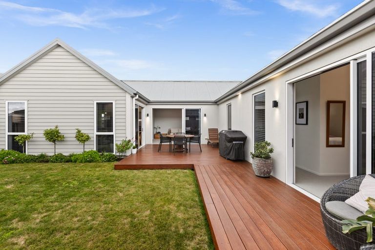 Photo of property in Lyndhurst Road, Frimley, Hastings, 4120