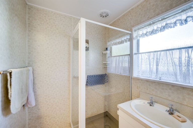 Photo of property in 2/217 Taradale Road, Pirimai, Napier, 4112