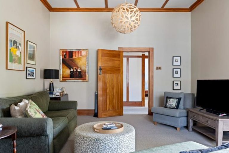 Photo of property in 91 Iranui Road, Inner Kaiti, Gisborne, 4010