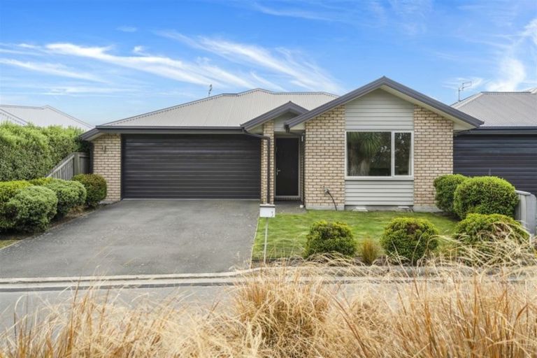 Photo of property in 3 Annies Lane, Aidanfield, Christchurch, 8025