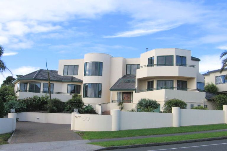 Photo of property in 50 Goodwood Drive, Goodwood Heights, Auckland, 2105
