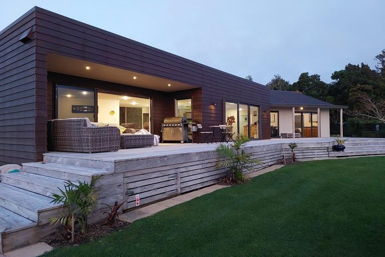 Photo of property in 236 Koru Road, Omata, New Plymouth, 4374