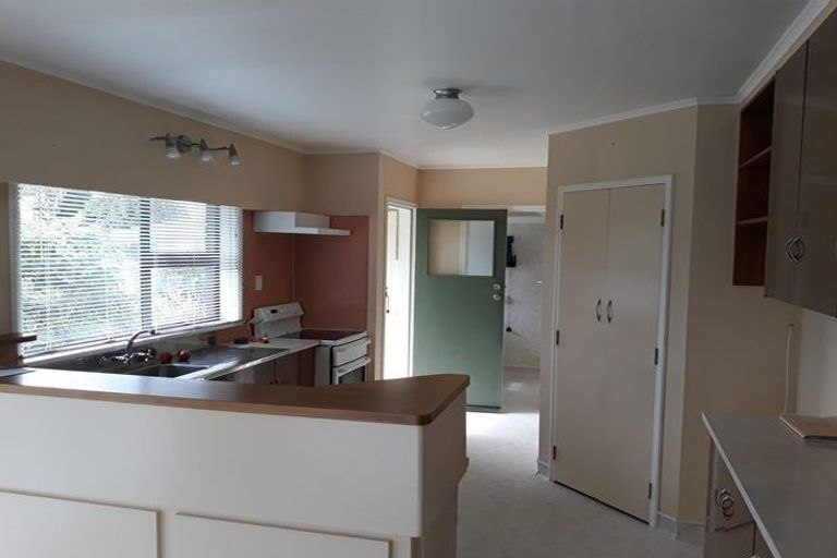 Photo of property in 1 Paul Place, Awapuni, Palmerston North, 4412