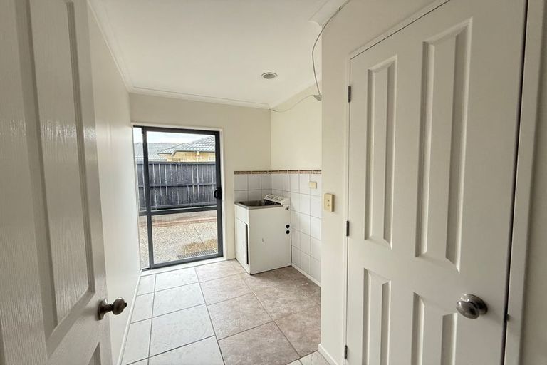 Photo of property in 434 Chapel Road, Flat Bush, Auckland, 2016