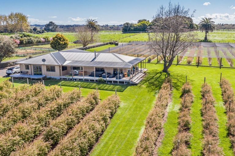 Photo of property in 85 Papaitonga Lake Road, Ohau, 5570