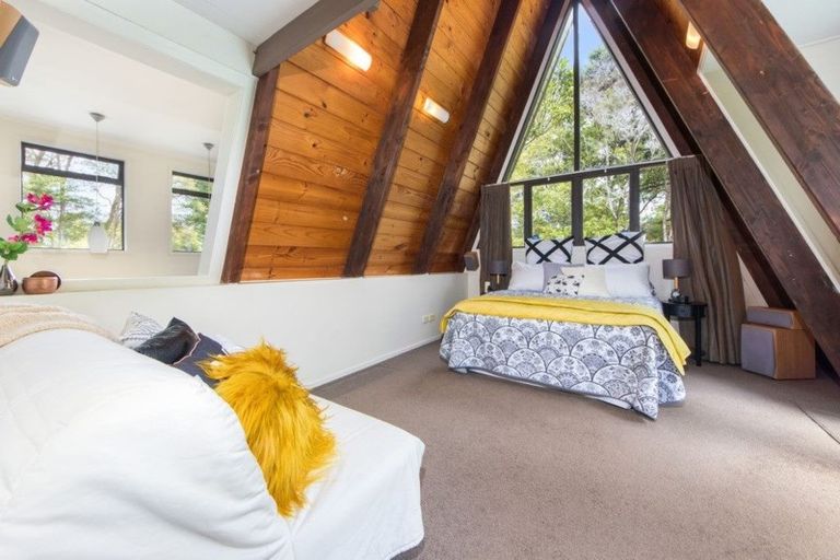 Photo of property in 75 Park Hill Road, Birkenhead, Auckland, 0626