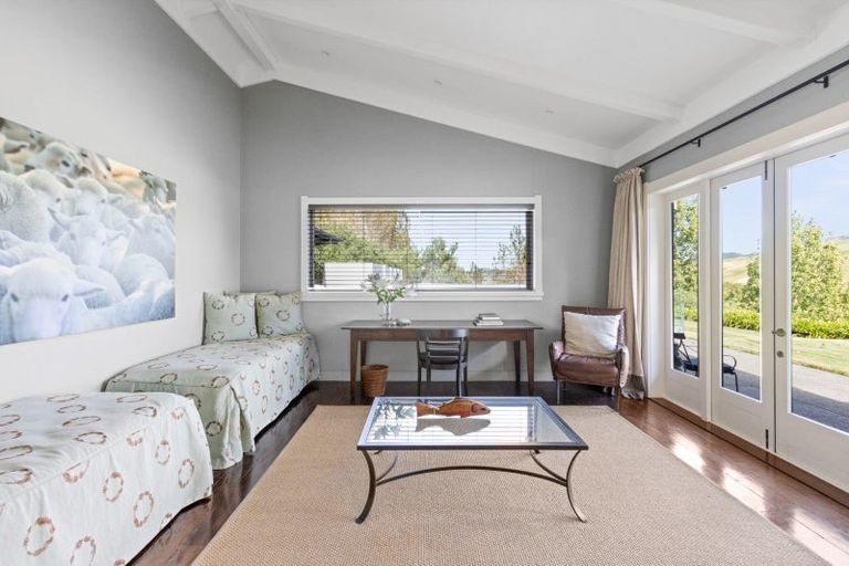 Photo of property in Gatehouse And River Room., 1308f Tuki Tuki Road, Tuki Tuki, Havelock North, 4294