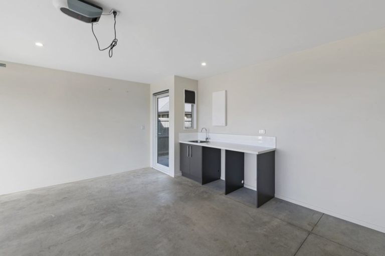 Photo of property in 4 Andesite Drive, Rolleston, 7614