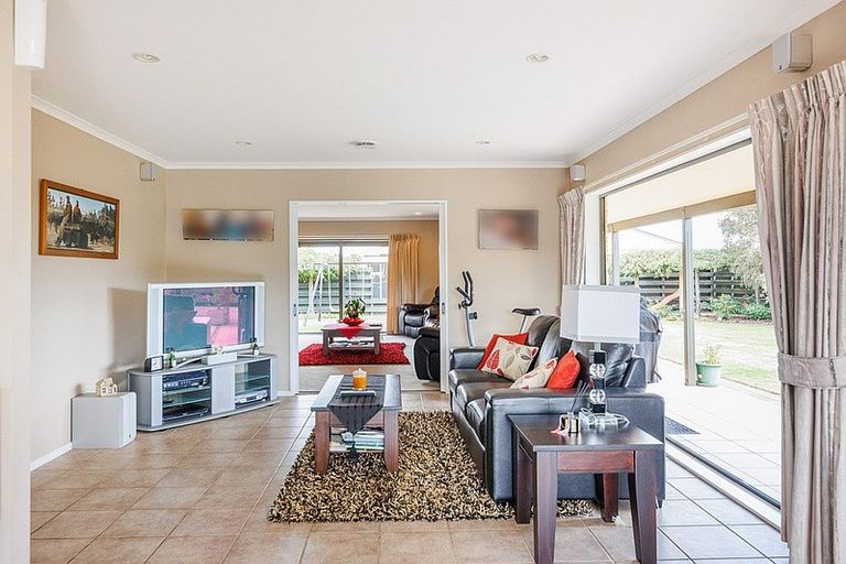 Photo of property in 289 Fitzherbert Road East, Aokautere, Palmerston North, 4471