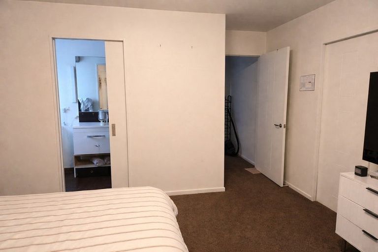 Photo of property in 2 Ensors Road, Opawa, Christchurch, 8023