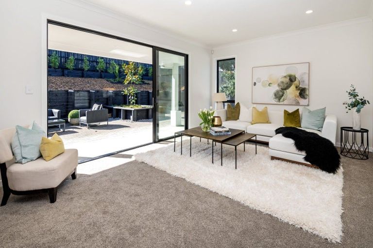 Photo of property in 8 Woodgers Way, Somerville, Auckland, 2014