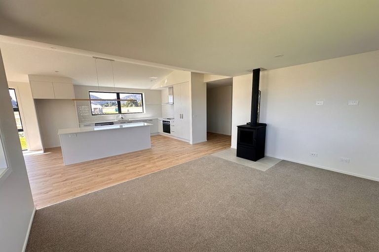 Photo of property in 46 Deans Drive, Wanaka, 9382