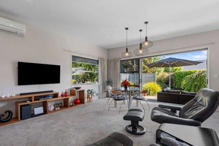 Photo of property in 1 Ellesmere Close, Pyes Pa, Tauranga, 3112