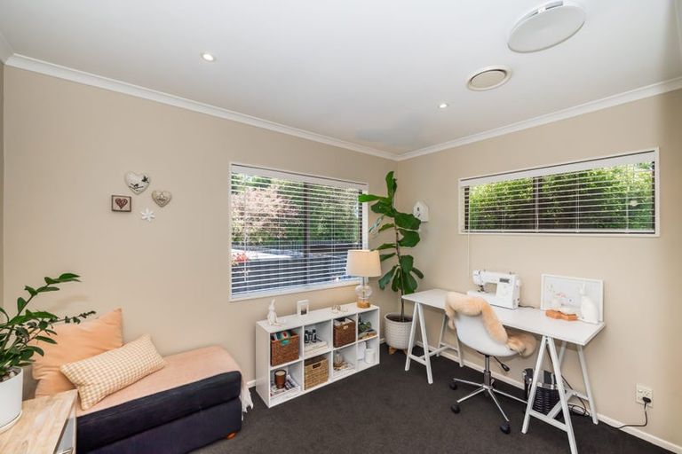 Photo of property in 84 Langdale Avenue, Paraparaumu, 5032