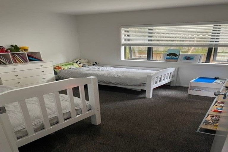 Photo of property in 11d Langana Avenue, Browns Bay, Auckland, 0630