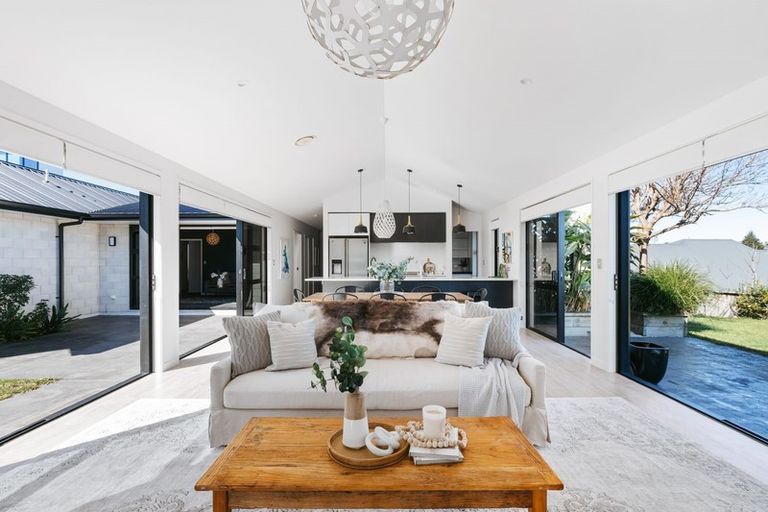 Photo of property in 7 Cavan Close, Omokoroa, 3114