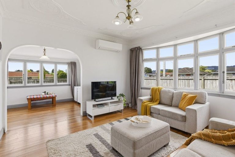 Photo of property in 131 Winchester Street, Levin, 5510