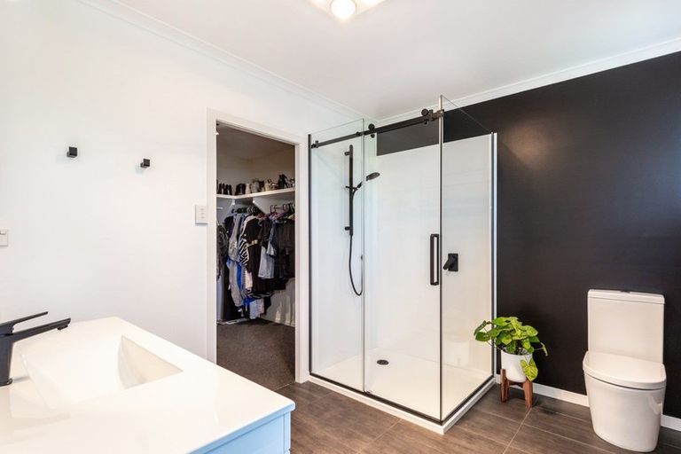 Photo of property in 48 Henry Hill Road, Taupo, 3330