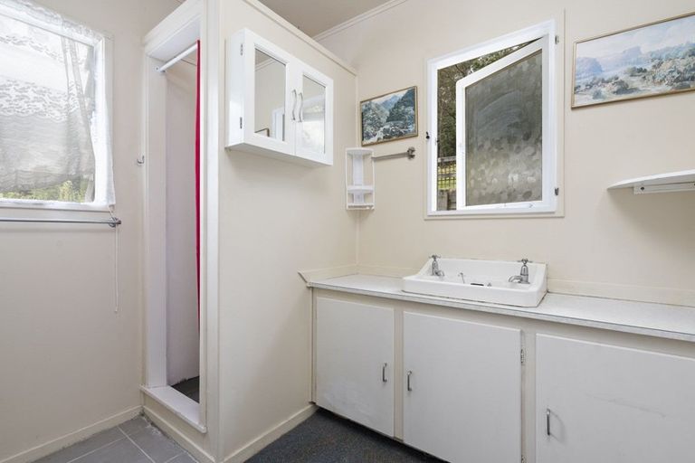 Photo of property in 43 Florance Avenue, Russell, 0272