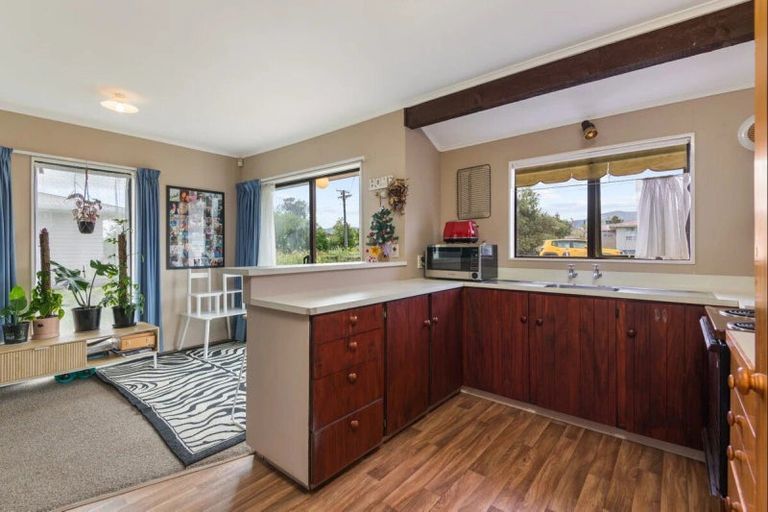 Photo of property in 5 Julyan Street, Shannon, 4821