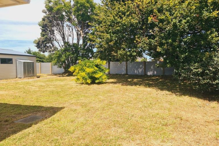 Photo of property in 16 Avon Terrace, Roslyn, Palmerston North, 4414