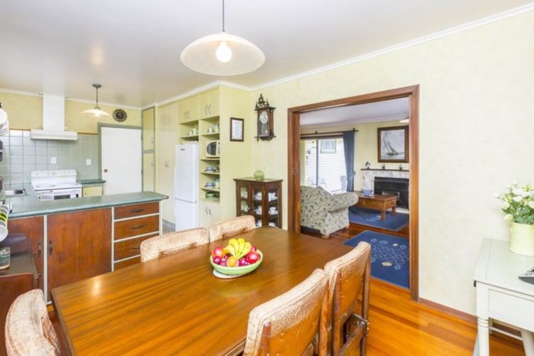 Photo of property in 210 Plateau Road, Te Marua, Upper Hutt, 5018