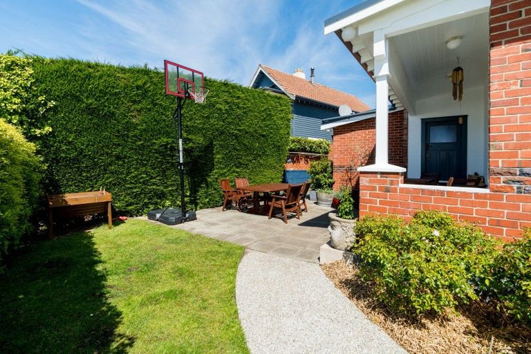 Photo of property in 5 Belgrave Crescent, Kaikorai, Dunedin, 9010