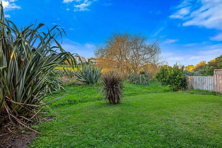 Photo of property in 25 Midshipman Court, Gulf Harbour, Whangaparaoa, 0930