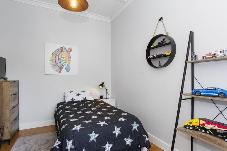 Photo of property in 43 Moehau Street, Te Puke, 3119