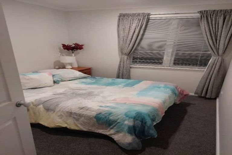 Photo of property in 15 Argyle Grove, Trentham, Upper Hutt, 5018